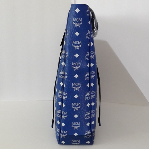 (New) MCM Tote (medium) - Picture 4 of 13